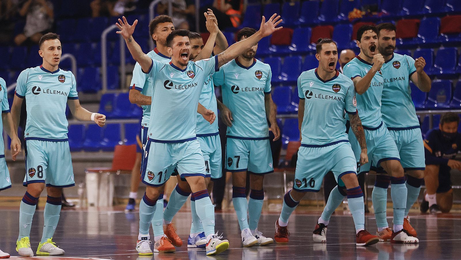 El Levante asalta el Palau y tiene la Liga a tiro