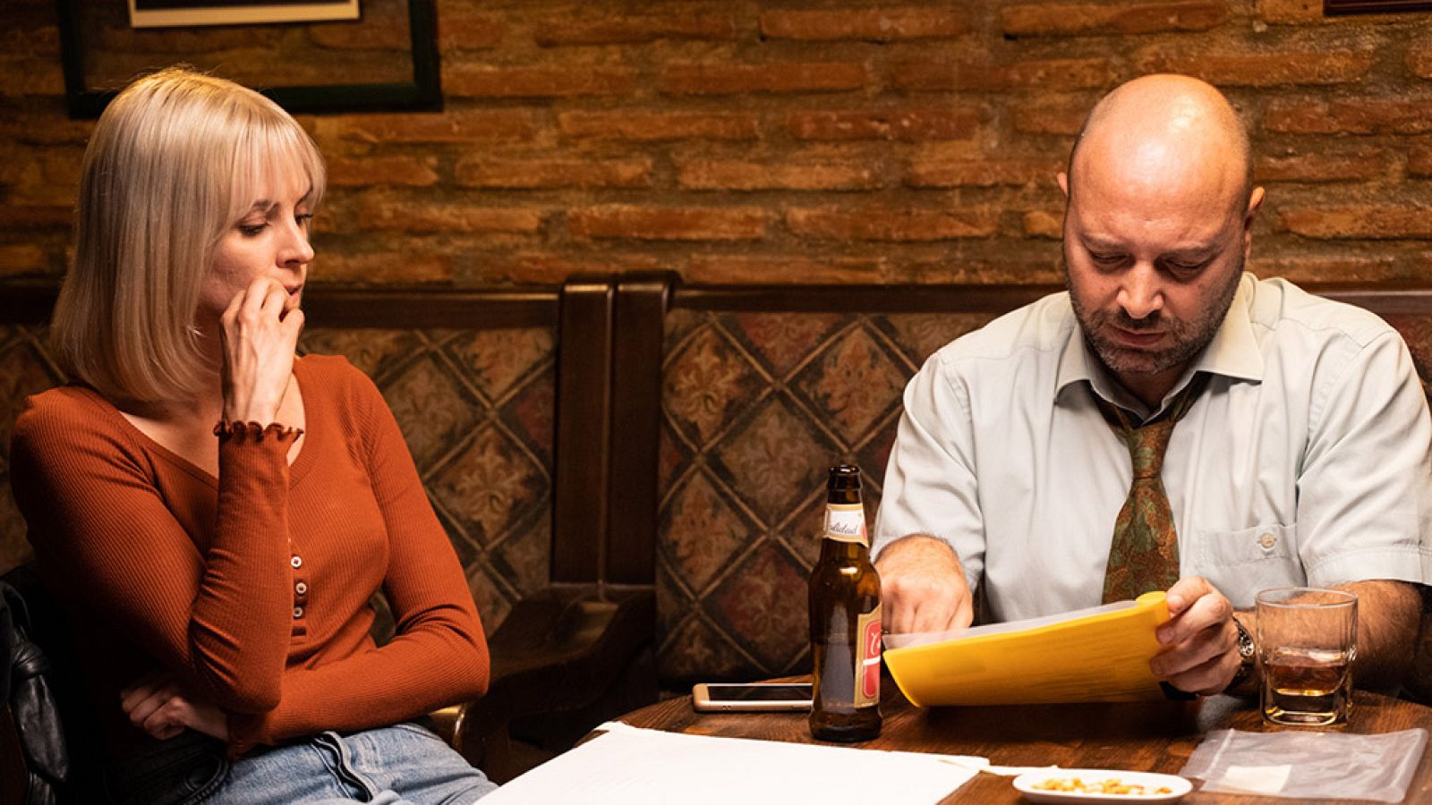 Malaka - Episodio 4: La palabra es plata, el silencio es oro - Ver ahora