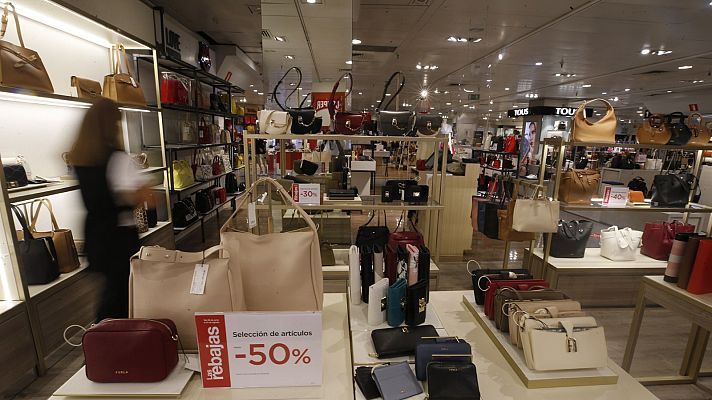 Telediario 1 - Las rebajas arrancan sin aglomeraciones pero con optimismo