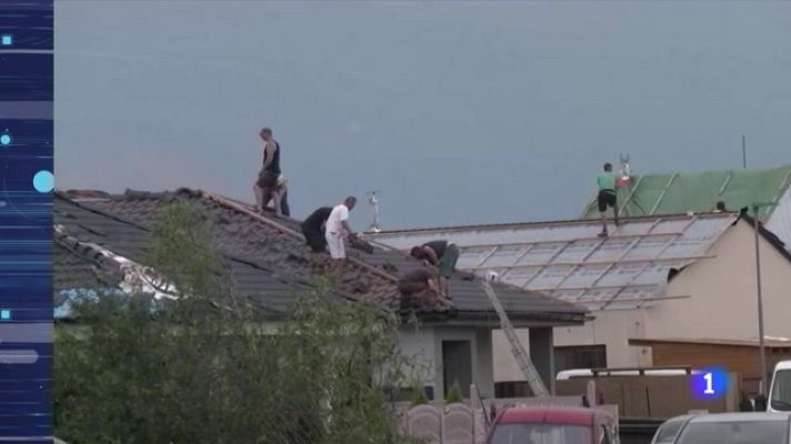 Telediario Fin de Semana - Tornado devastador en Chequia con cinco muertos