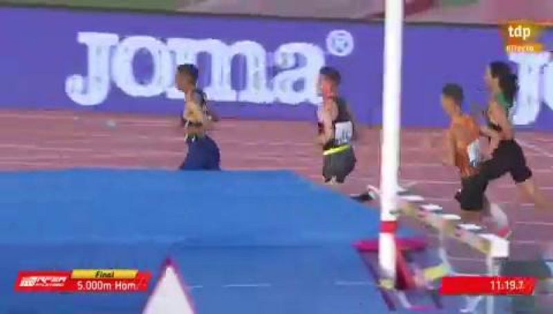 Carlos Mayo sorprende a Katir en los 5.000m