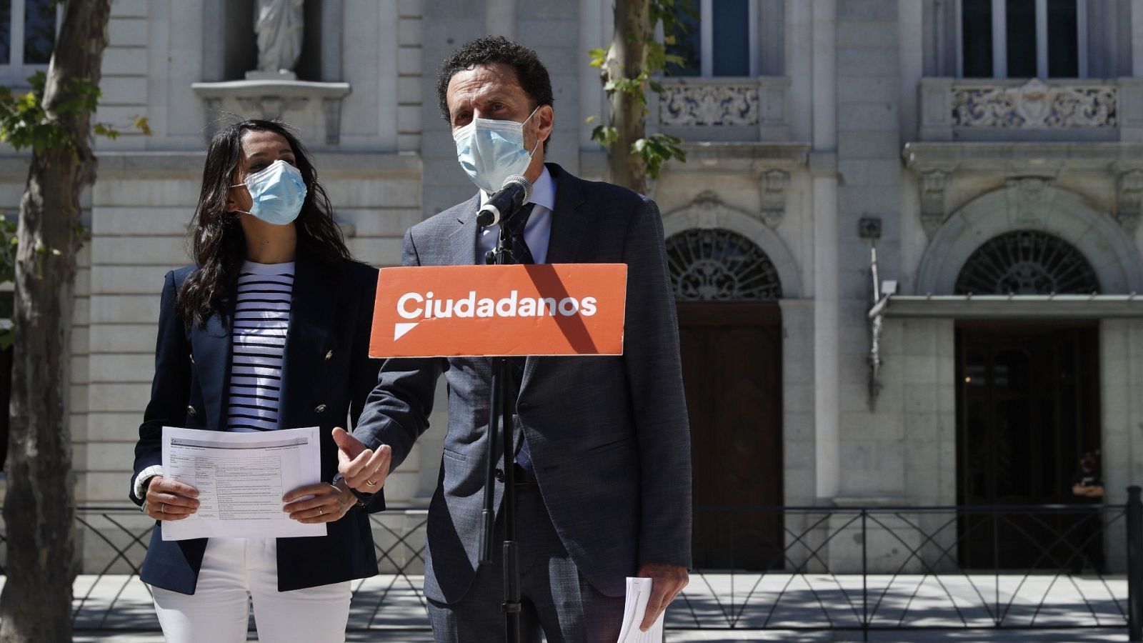 Cs apoyará al PP si presenta una moción de censura contra Sánchez - Informativo 24h | Ver