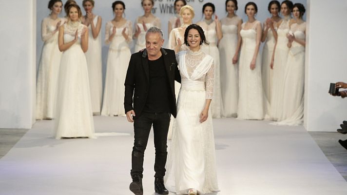 Flash moda - José María Peiró,el mago del romanticismo y la feminidad