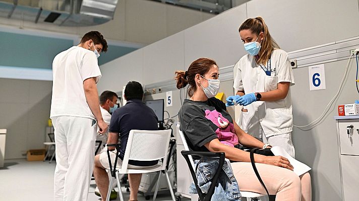 La tarde en 24h - Simón señala que los grupos de "no vacunados" registran un incremento en la transmisión del virus