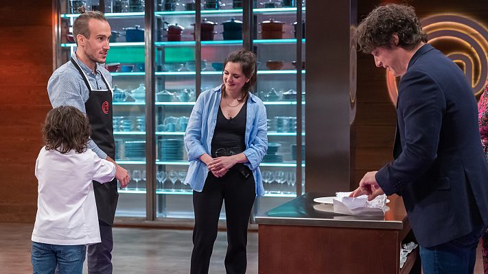 MasterChef - Jordi les muestra a los aspirantes qué piensa Arnau de ellos
