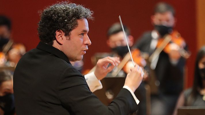 Telediario 1 - Gustavo Dudamel inaugura el Festival de Música de Canarias