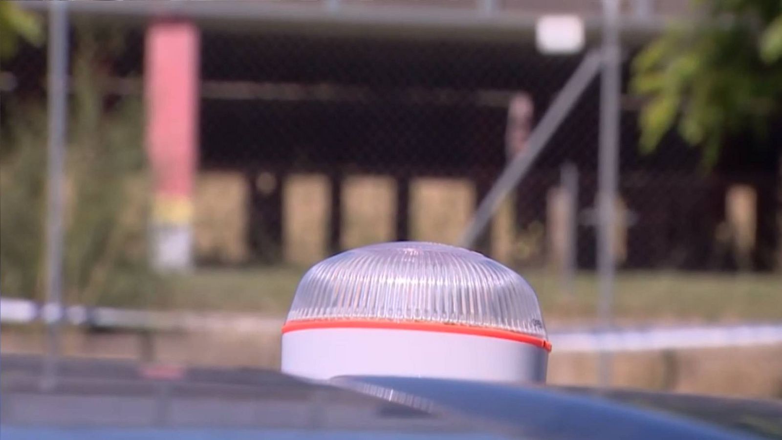 Adiós a los triángulos de emergencia, a partir del 1 de julio entra en vigor la luz de emergencia V-16