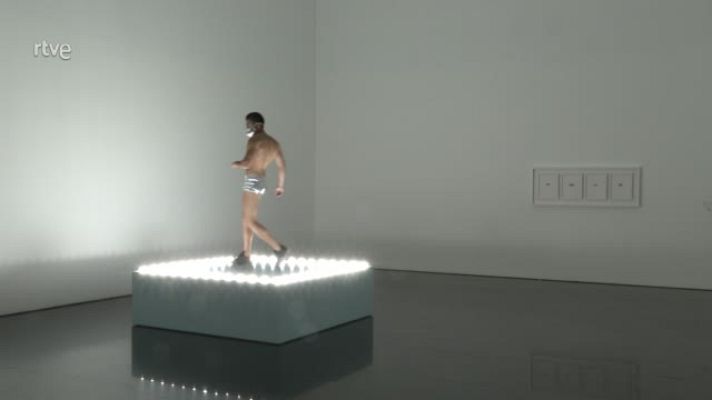 Atención obras - Felix Gonzalez-Torres