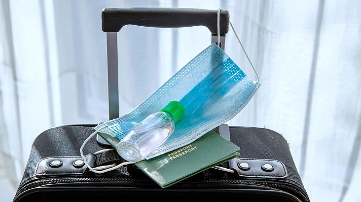 Telediario 1 - Españoles aislados en Malta pese a estar vacunados