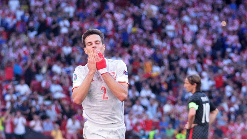 Azpilicueta: "Ni antes éramos los peores ni ahora favoritos" | Ver