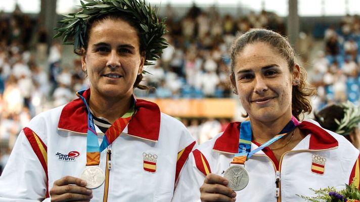 Tokyo 2020 - Conchita Martínez y  Virginia Ruano ganan la medalla de plata en los Juegos Olímpicos de Atenas 2004