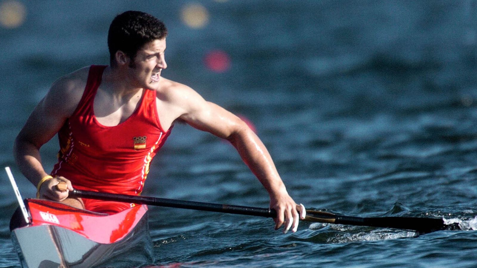 David Cal gana la medalla de plata en los Juegos Olímpicos de Atenas 2004 en C1 500 | Ver