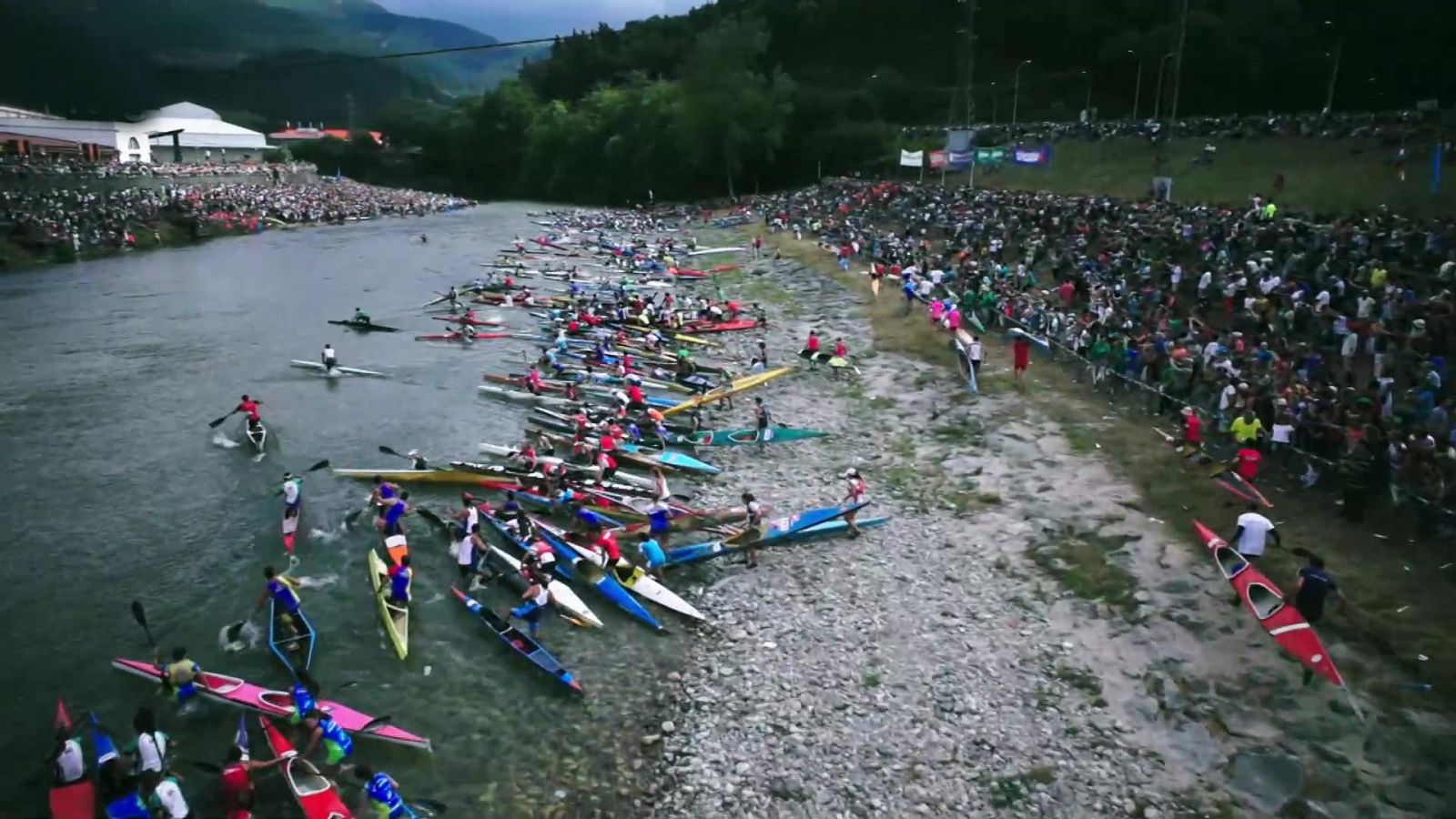 España a ras de cielo - Temporada 1 - Programa 1: Fiestas - ver ahora