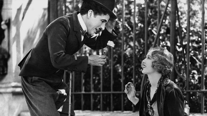 Días de cine - Días de Cine - El momento de cine de Víctor Clavijo: 'Luces de la ciudad'