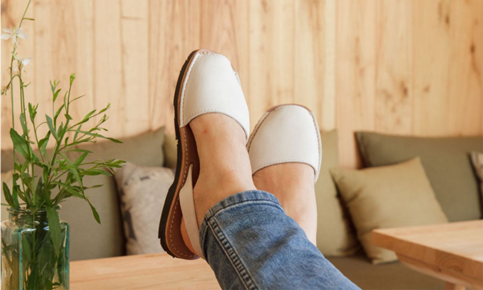 El calzado más cómodo que recicla plásticos del mar