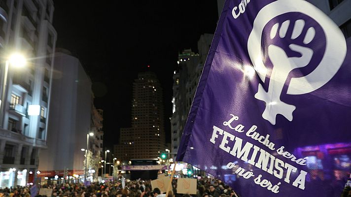 Telediario 1 - El Gobierno da luz verde a la ley del 'solo sí es sí'