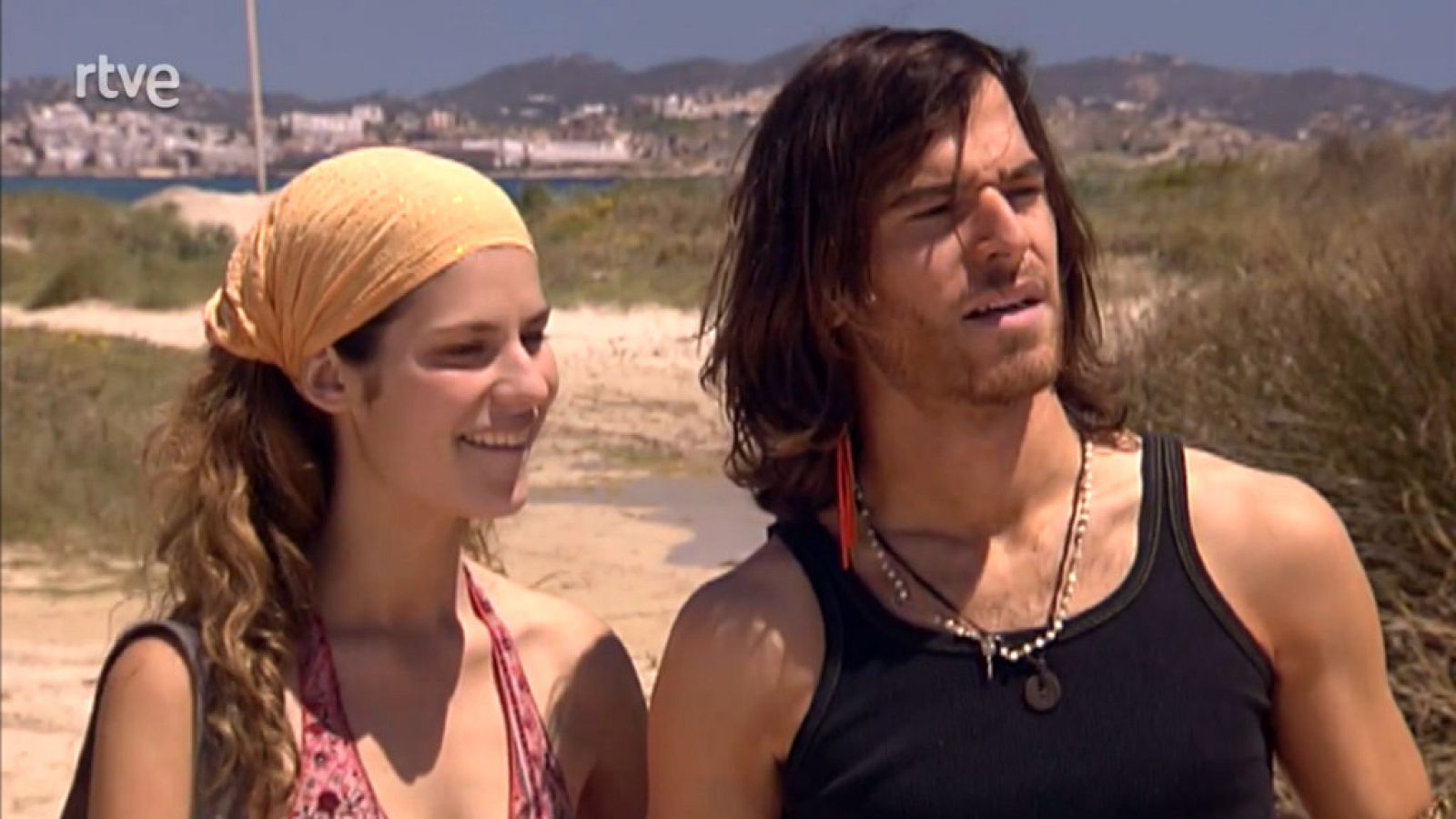 Diez en Ibiza - La muerte juega a los chinos