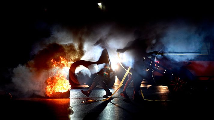 Telediario 2 - Líbano se ahoga en la crisis económica y se recrudecen las protestas