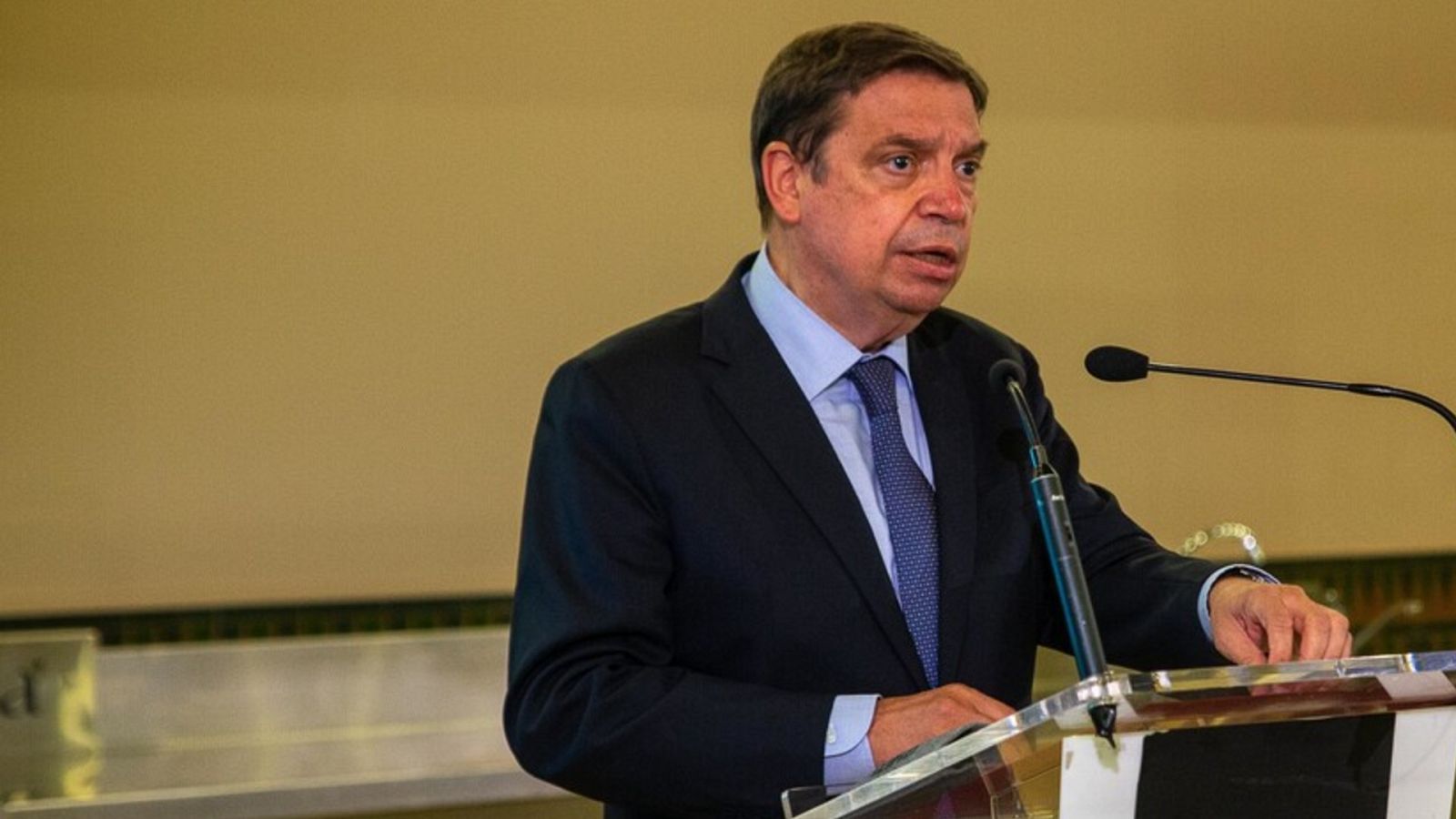 Planas asegura que desconocía la campaña de Garzón para reducir el consumo de carne - Ver ahora