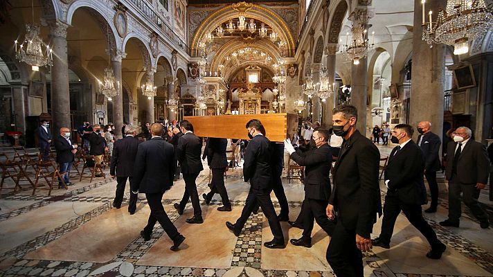 Informativo 24h - Italia despide a Raffaella Carrà en un emotivo funeral