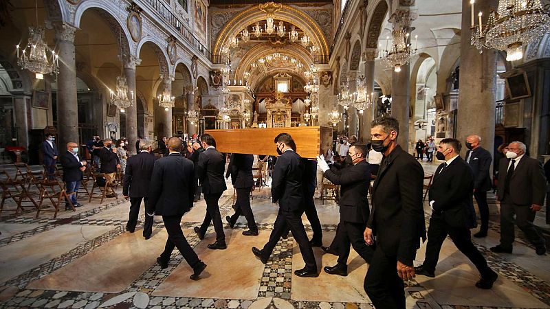 Italia despide a Raffaella Carrà en un emotivo funeral