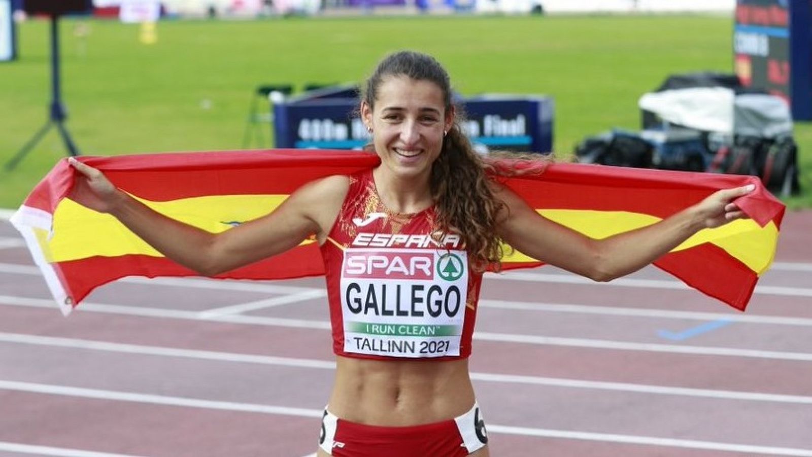 Sara Gallego bate el récord de España en 400 m vallas de 1988 - Atletismo | Ver