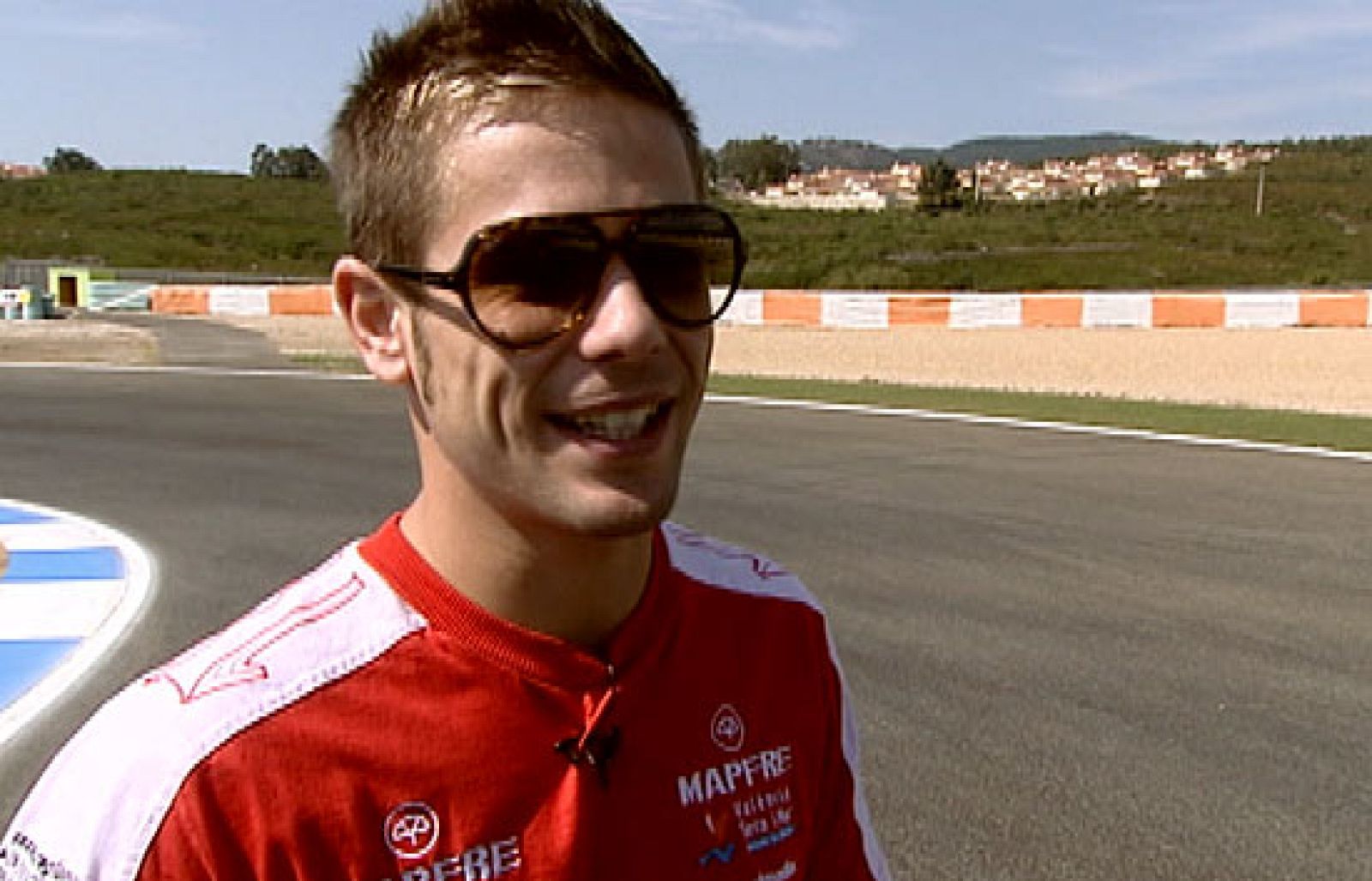 Álvaro Bautista ha analizado para los micrófonos de TVE las últimas cuatro carreras de la temporada: Estoril, Australia, Malasia y Valencia.