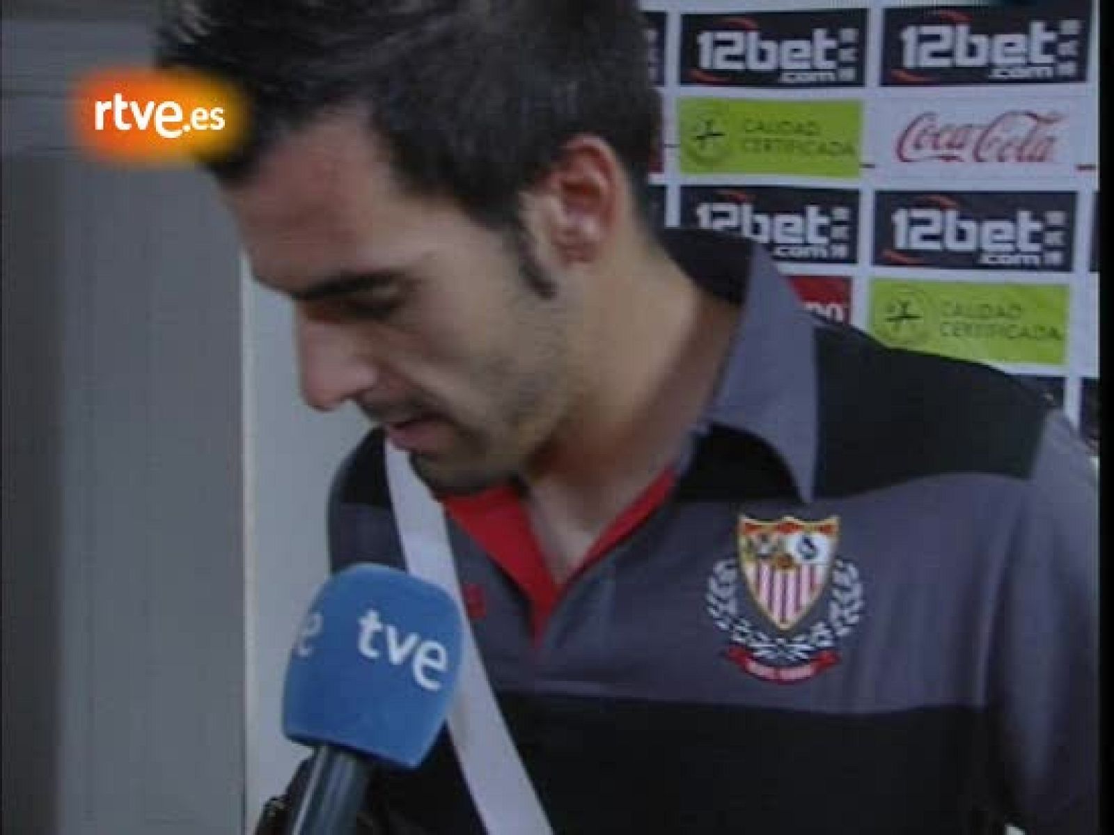 Negredo: 'Aquí estamos nosotros' | Ver