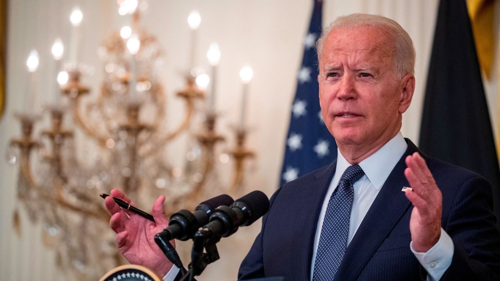Biden tilda a Cuba de "Estado fallido" y evalúa si EE.UU. puede "restaurar" el acceso a internet en la isla