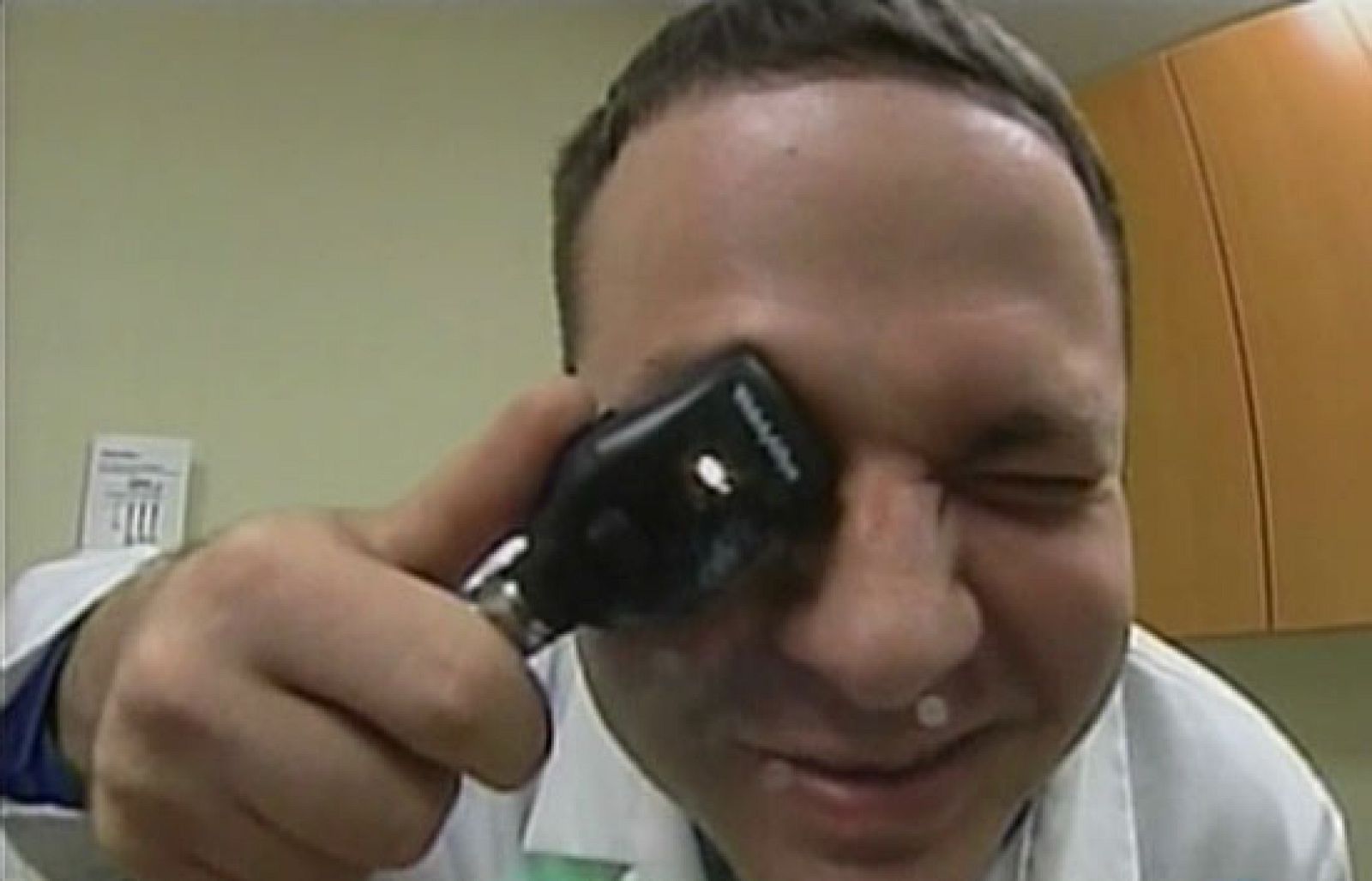 Se descubre una vacuna que inactiva la cocaína antes de que el cerebro note sus efectos - Ciencia y tecnología en Rtve.es | Ver