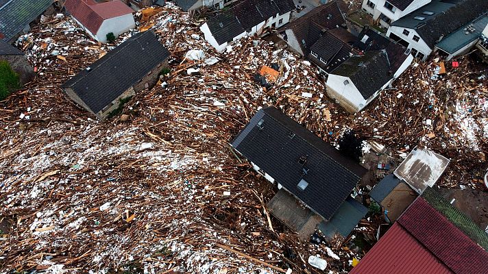 Telediario 1 - Españoles en las inundaciones de Alemania: "Hemos tenido que sacar agua con bombas de los hospitales"