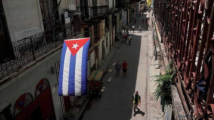 Telediario 1 - Calma tensa y apagón de internet tras las protestas en Cuba
