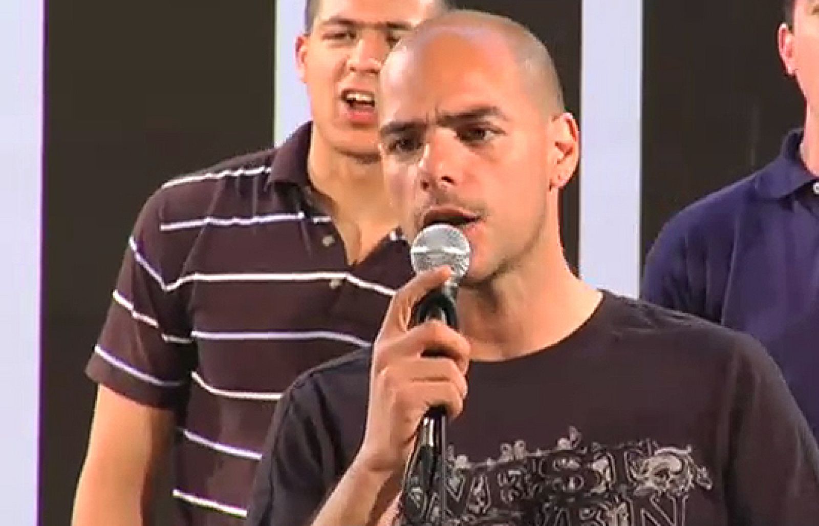 El coro de la cárcel - "Son de amores" - El coro de la cárcel | Ver