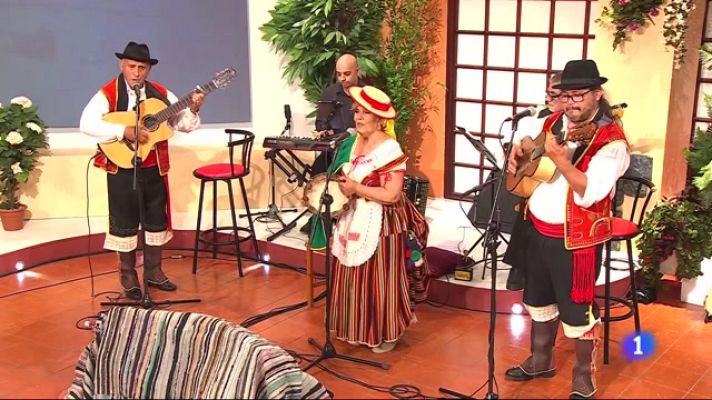 Tenderete - Tenderete - 18/07/2021 con el Trío Acaymo, Pepe Benavente y The Revelation Big Band.