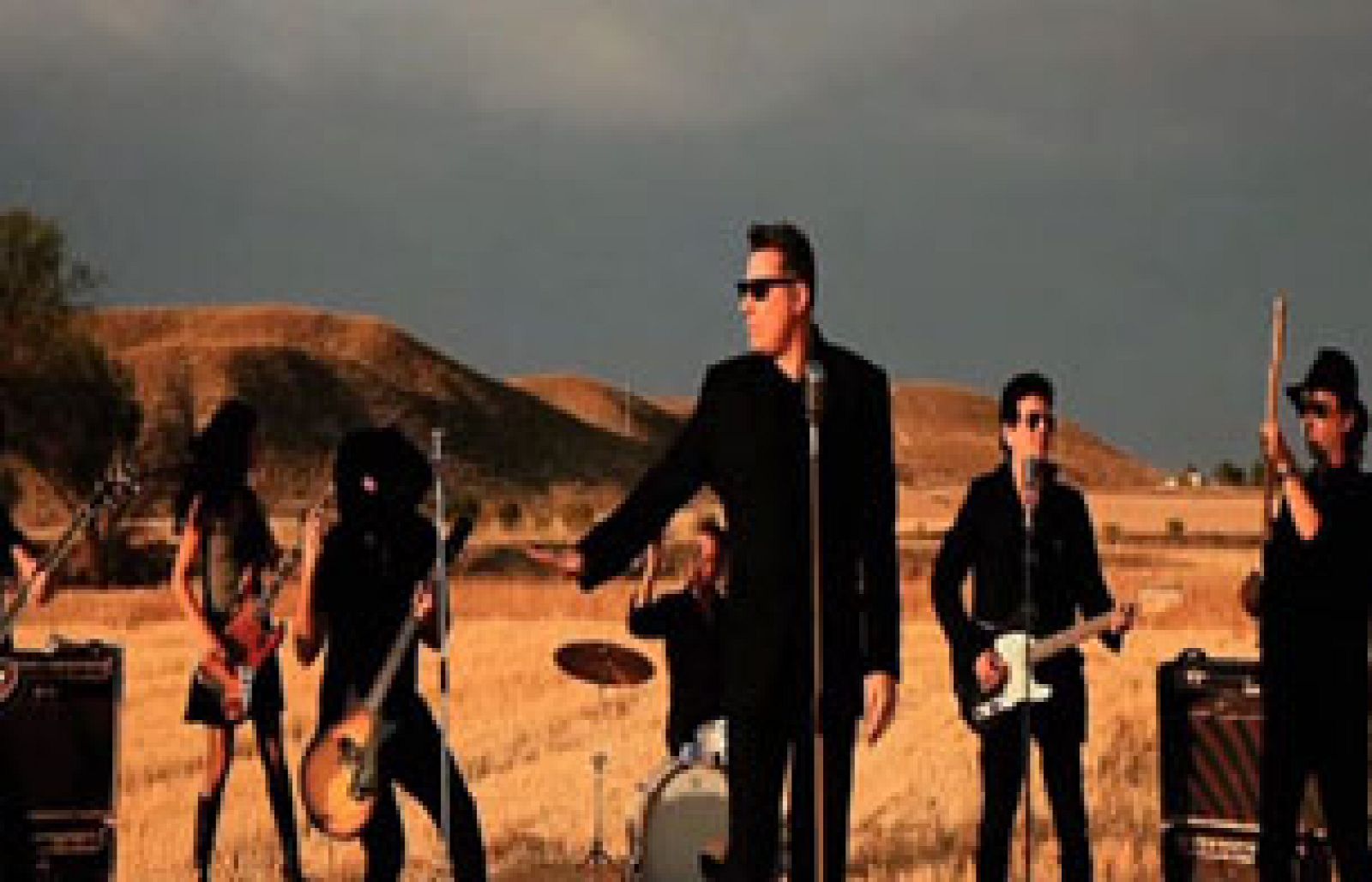 Loquillo - El hombre de negro | Ver