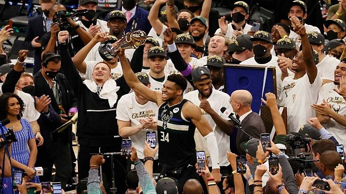 Telediario Matinal - Los Bucks ganan el anillo de campeones de la NBA