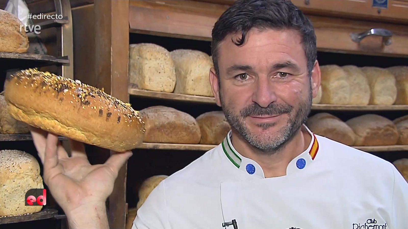 España Directo - Así se hace un pan de 10.000 euros: oro, plata y mucho glamour