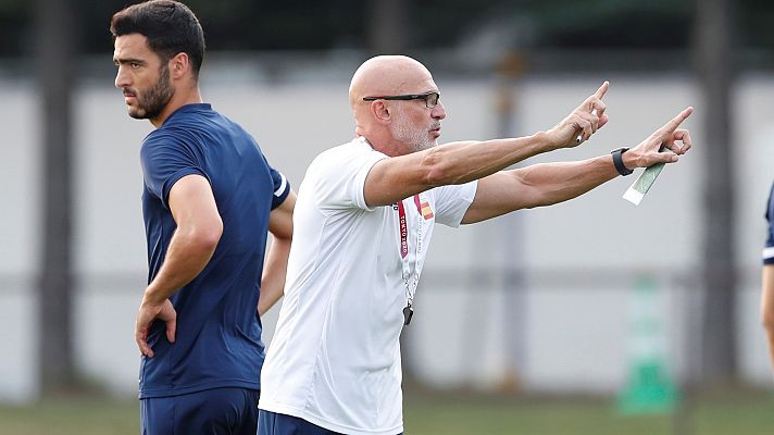Telediario 1 - La selección española de fútbol, preparada para su debut olímpico ante Egipto