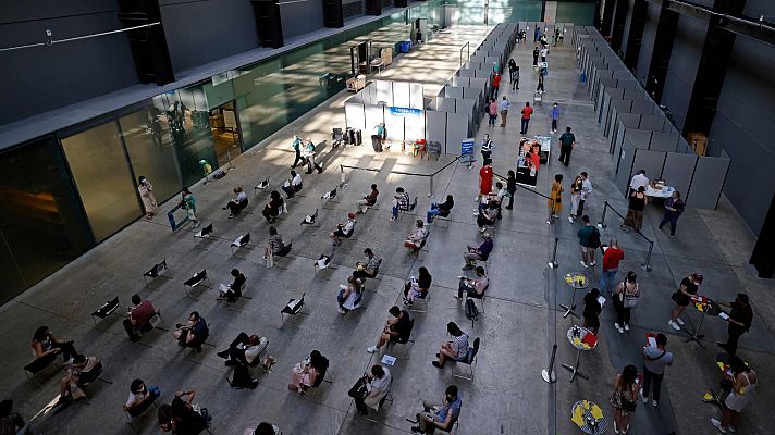 Telediario 2 - España registra más casos de coronavirus pero menos muertes