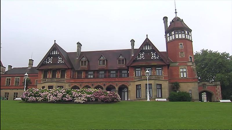 Temperaturas significativamente altas en buena parte del interior peninsular y Baleares. Intervalos de viento fuerte en Canarias - ver ahora