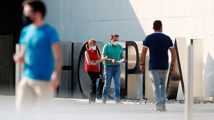 Telediario 1 - Las restricciones por coronavirus marcan el final de julio