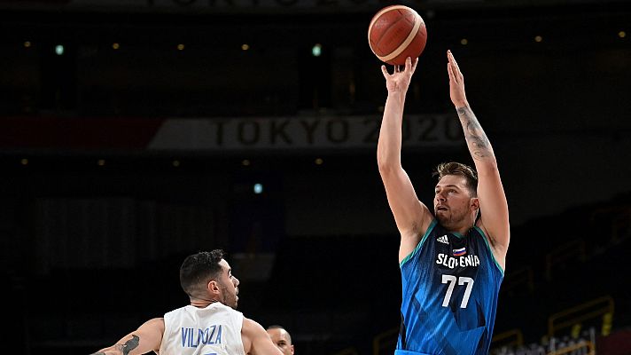 Baloncesto Tokyo 2020 - Doncic se exhibe en su debut en unos Juegos Olímpicos