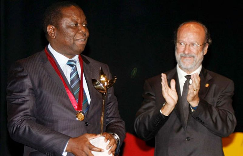 En Valladolid se entregan los Premios Internacionales Gabarrón | Ver