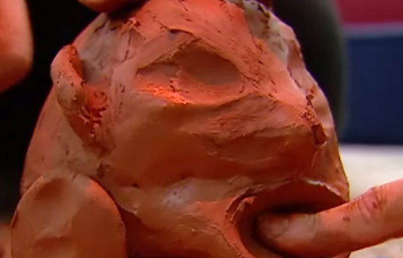 Los enfermos de Alzheimer encuentran un modo de expresión en la Arteterapia.