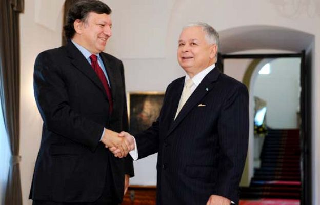  - Polonia ratifica Tratado de Lisboa