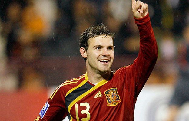  - Mata marca de penalti 2-1