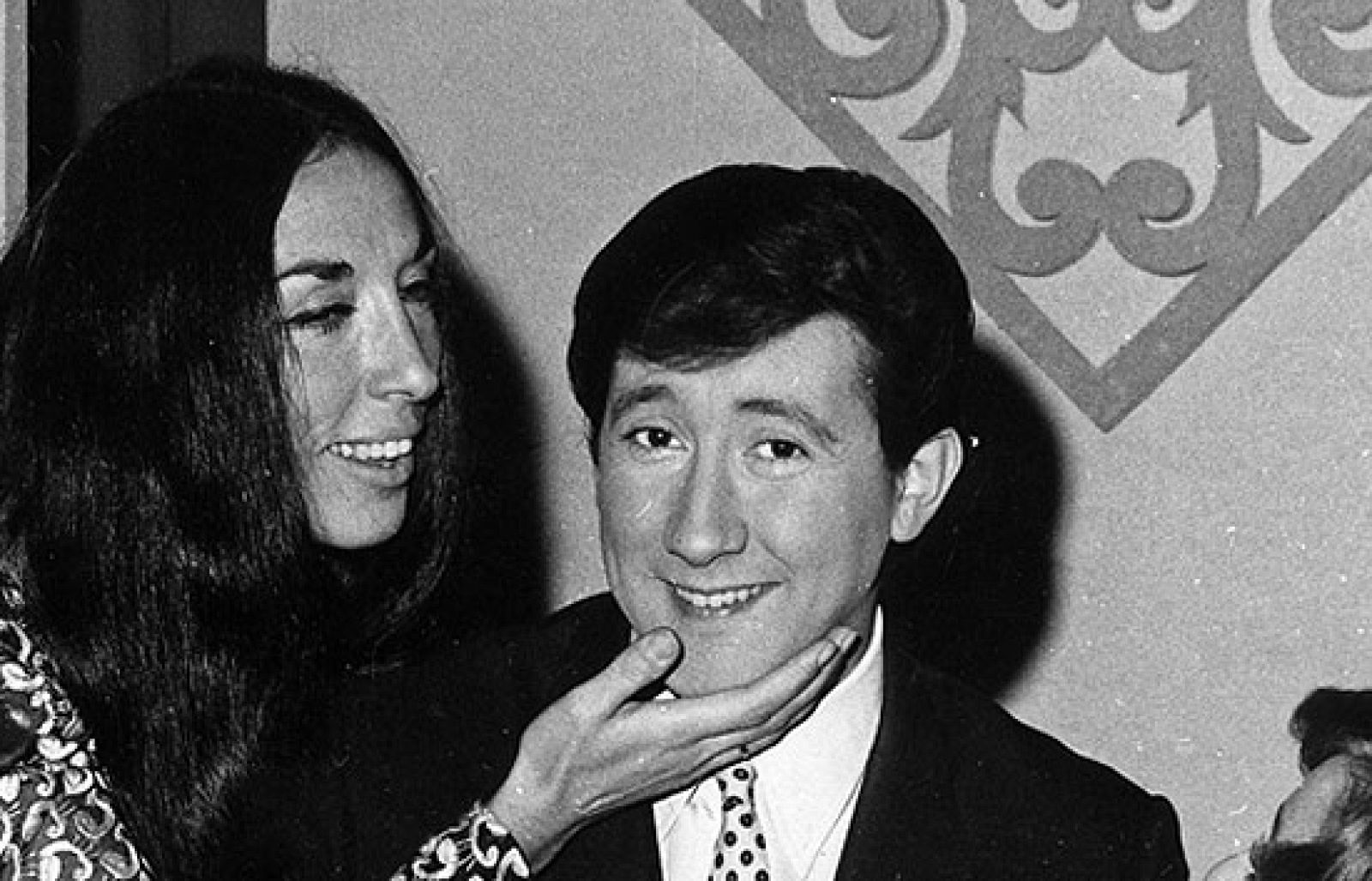 Muere el artista Luis Aguilé a los 73 años.