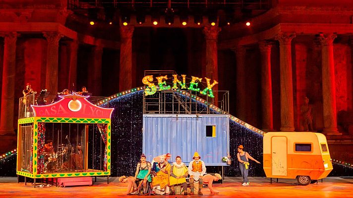 Telediario 2 - 'Golfus de Roma' llevará el musical al Festival de Mérida