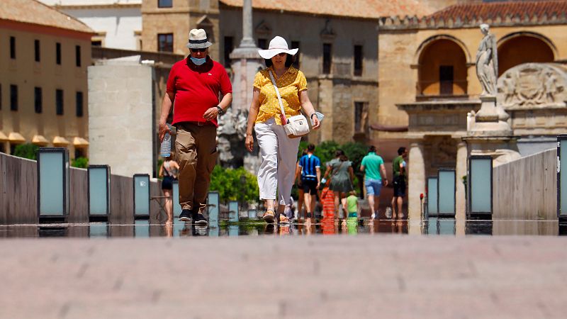 Se mantiende el anticiclón en gran parte del país a excepción del tercio norte - Informativo 24h | Ver