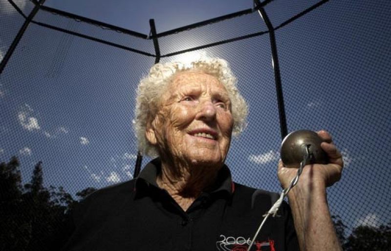 Ruth Frith, "superabuela" medallista